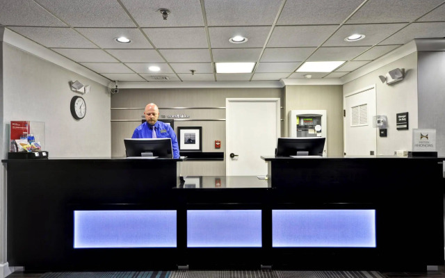 Hampton Inn Cleveland-Westlake