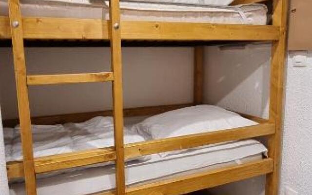 Studio Uissan Pour 5 Personnes a Cote Des Pistes