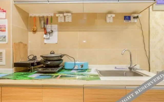 Milai hotel apartment (Jinan North Railway Plaza store)