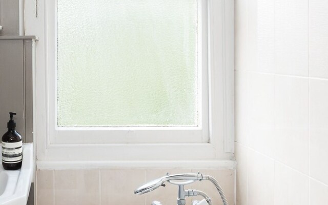 Amazing 2BR Flat in the Very Heart of London!