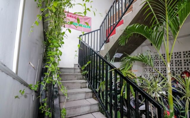 NIDA Rooms Raya Dukuh Kupang 50