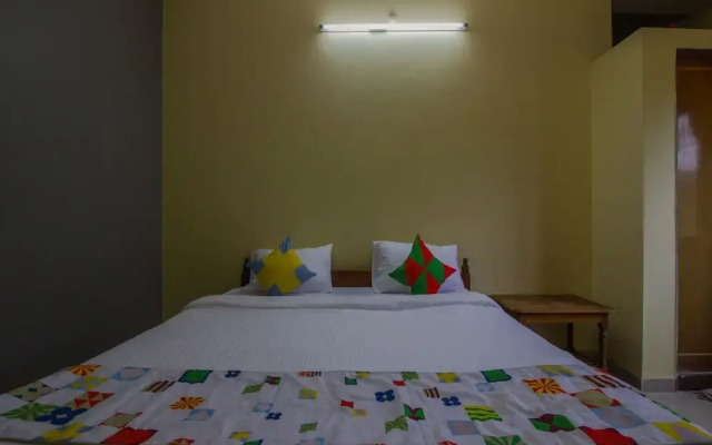 OYO 14885 Home Tranquil 1BHK Morjim Beach