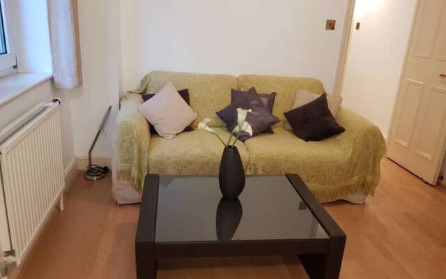 Awesome Apartment, Chelsea