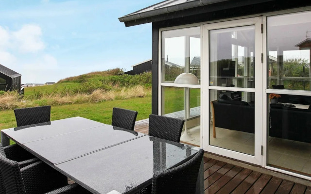 6 Person Holiday Home in Hjorring-by Traum