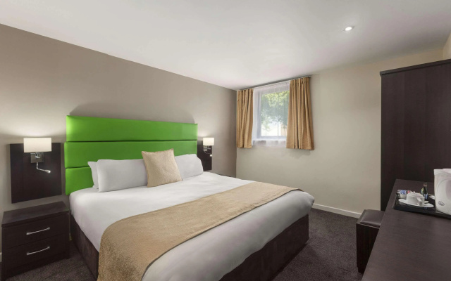 Redwings Lodges Birmingham