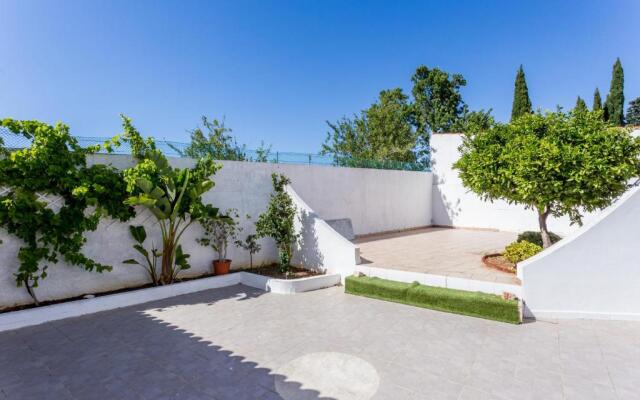 Casa Furneaux by Seewest