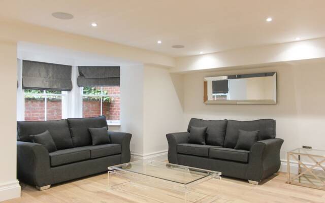 Hanover House Apartments