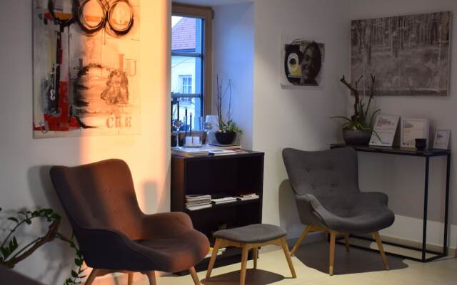 Tri lučke hotel & restaurant