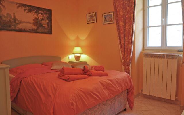 Traditional villa in Lias D'armagnac with pool