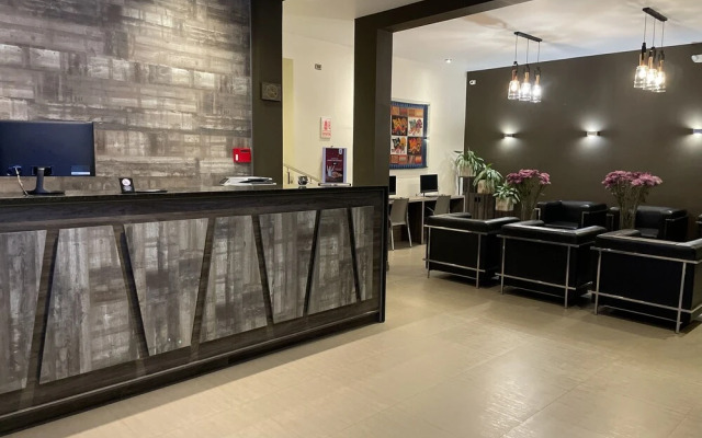 Rado Hotel - Quintanas
