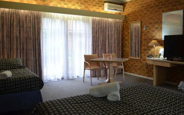 Quality Hotel Melbourne Airport