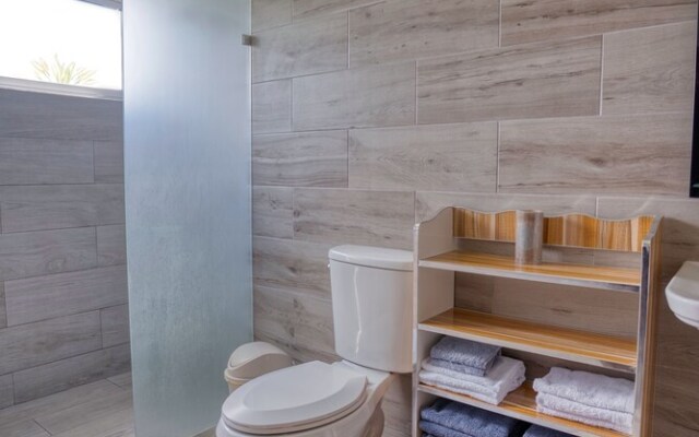 Casa Luna by Stone Residences - Master Suite