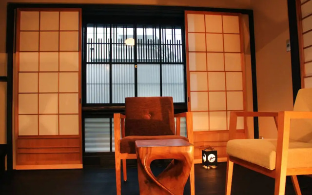 Brian Machiya Inn