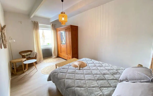 Charming Cottage Near Mont St. Michel Bay