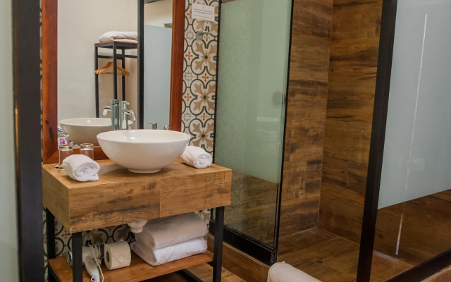 Casa Biru Hotel Boutique
