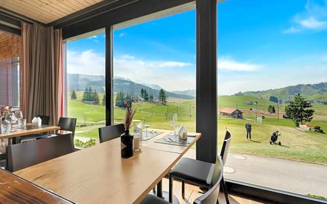 Swiss Mountain Golf-Restaurant Gonten