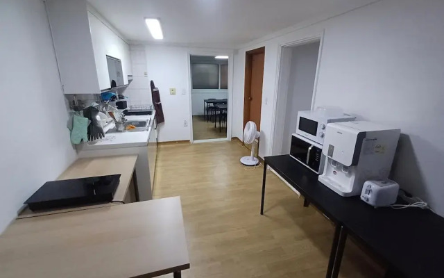 Ocean's Guesthouse - foreigners only