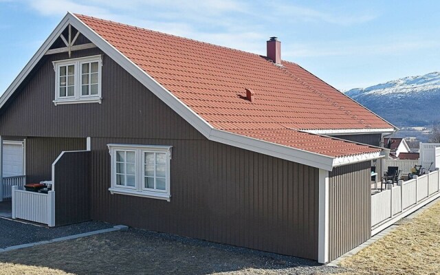 8 Person Holiday Home in Eide