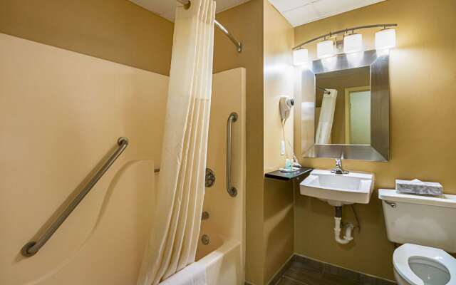 Quality Inn Fairmont