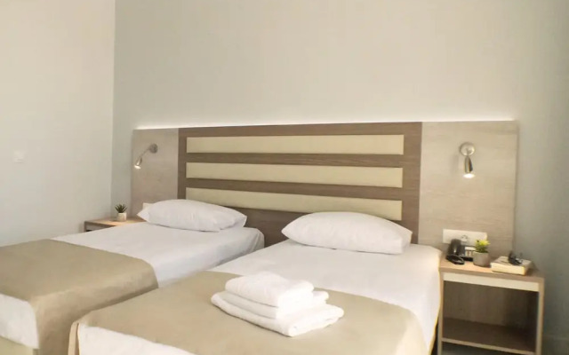 Perla Hotel Halkidiki