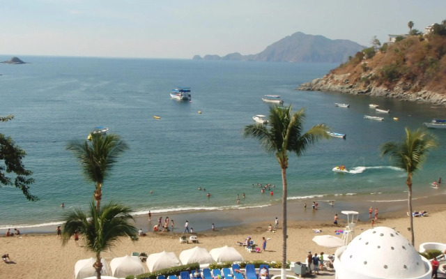 Sierra Mar All Inclusive at Tesoro