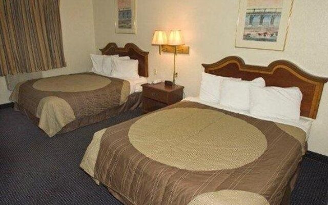Heaven Hotel Lodge of Pensacola