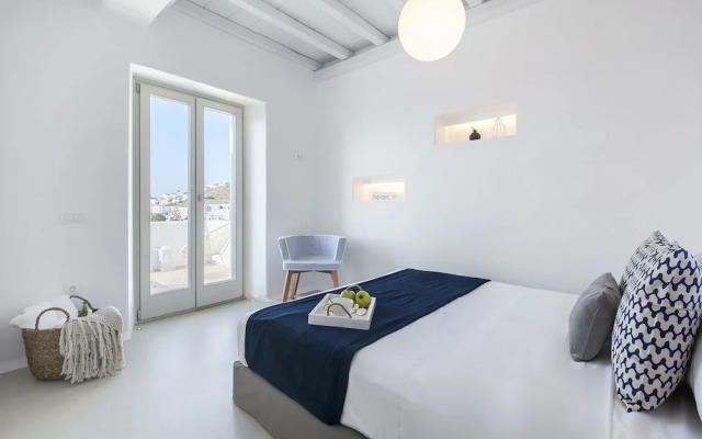 Breathtaking 6Bed villa in Platis Gialos