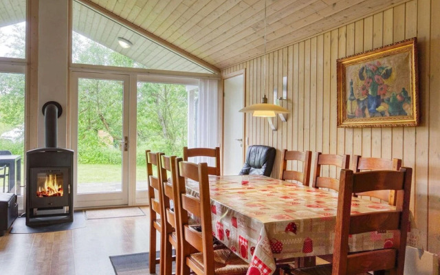 8 Person Holiday Home in Dannemare