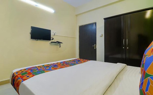 FabHotel Broholic