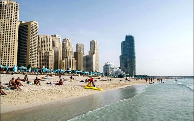 California Hostel Dubai Beach