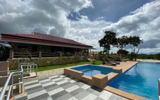 Siquijor Skylodge Mountain Resort