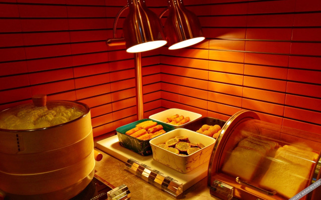 Atour Hotel Wangfujing Pedestrian Street