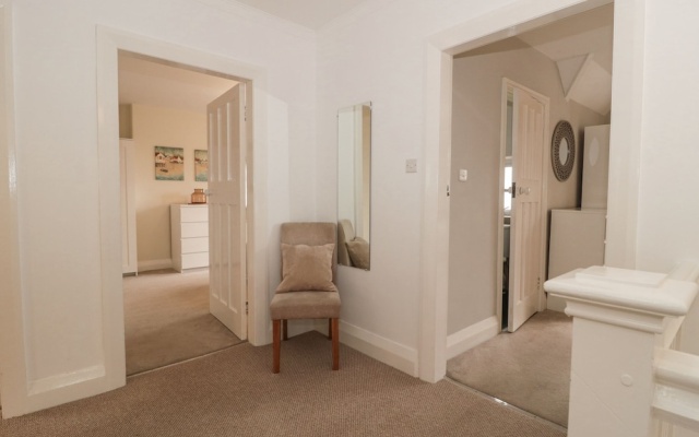 2 Moorlands
