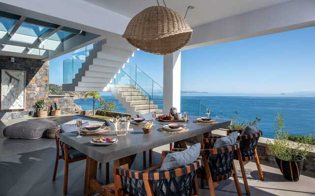 Lady Sea Villa