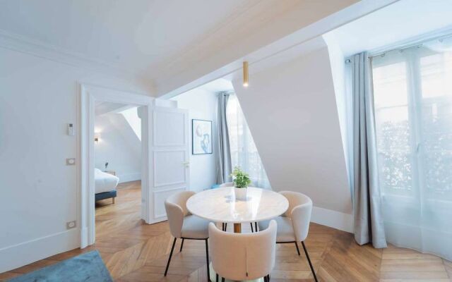 Opera Residence