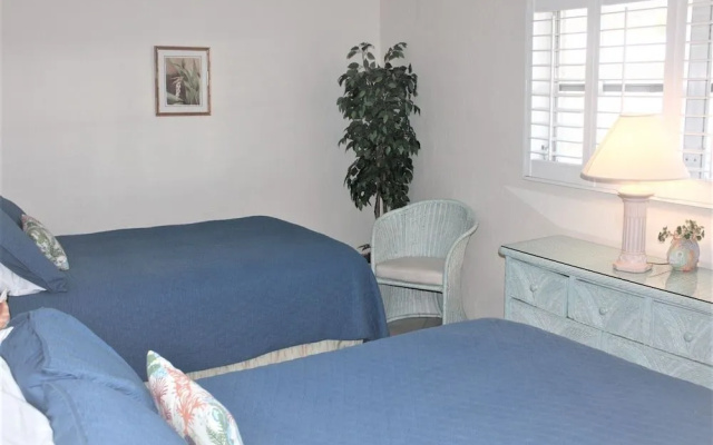 Jamaica Royale 097 - 2 Br Condo