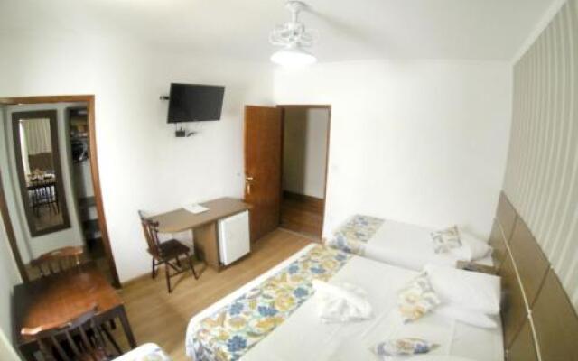 Hotel Vitoria Marchi