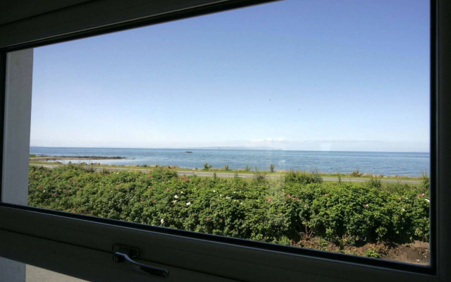 Woodland Bay Hotel