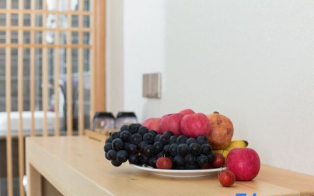 Yueqi Rongshe Hostel