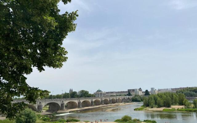 Trog'Love: Balnéo détente dans une troglodyte