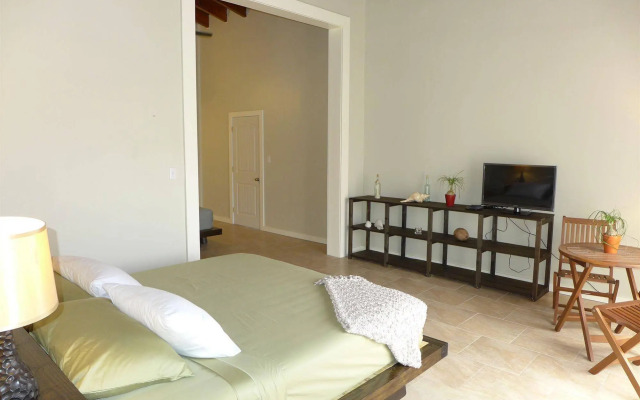 Two Sandals – A Boutique Hotel