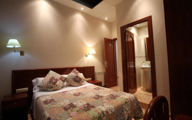 Hostal Orleans