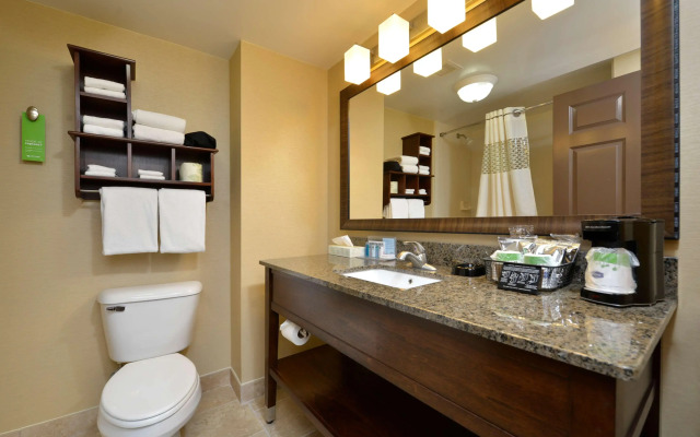 Hampton Inn East Aurora