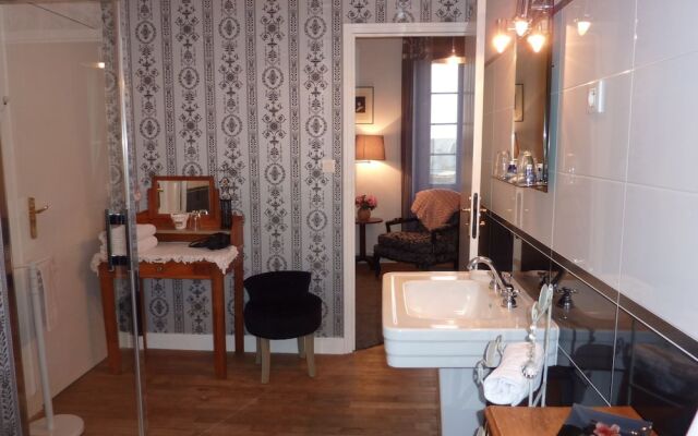 Maison D'Hotes Les Belles De Mai