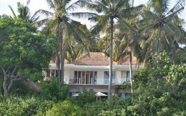 Black Pearl Villa