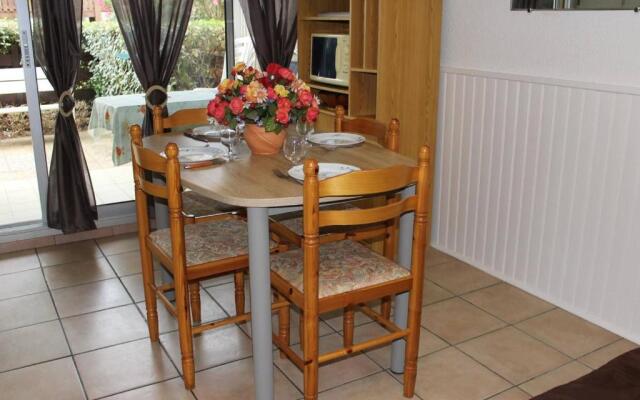 Appartement Gruissan, 2 pièces, 4 personnes - FR-1-229-104