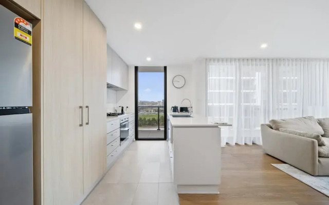 2-bed Haven: Impeccable Interiors & Chic Amenities