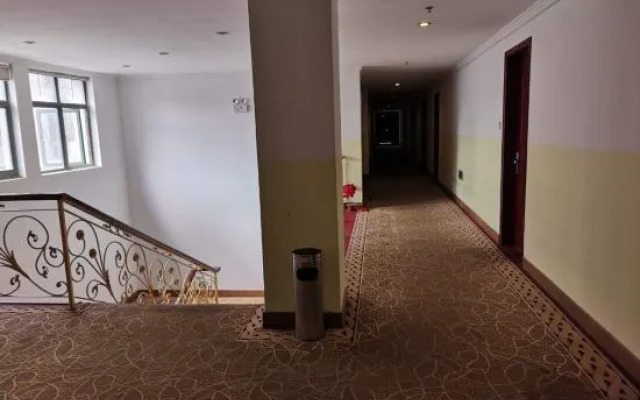 Shanghai Qisheng Business Hotel