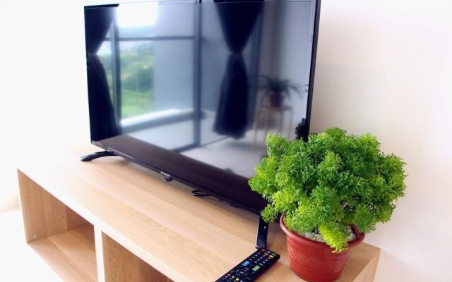 The Raffles Suites by Stayshare Homes