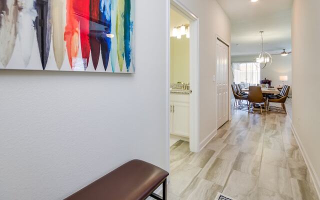 5 Bedroom House for 10 at Storey Lake